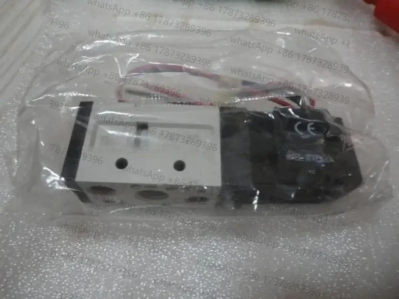 

DS3130-5G-02 SOLENOID VALVE Rc1/4 DC24V DS3130