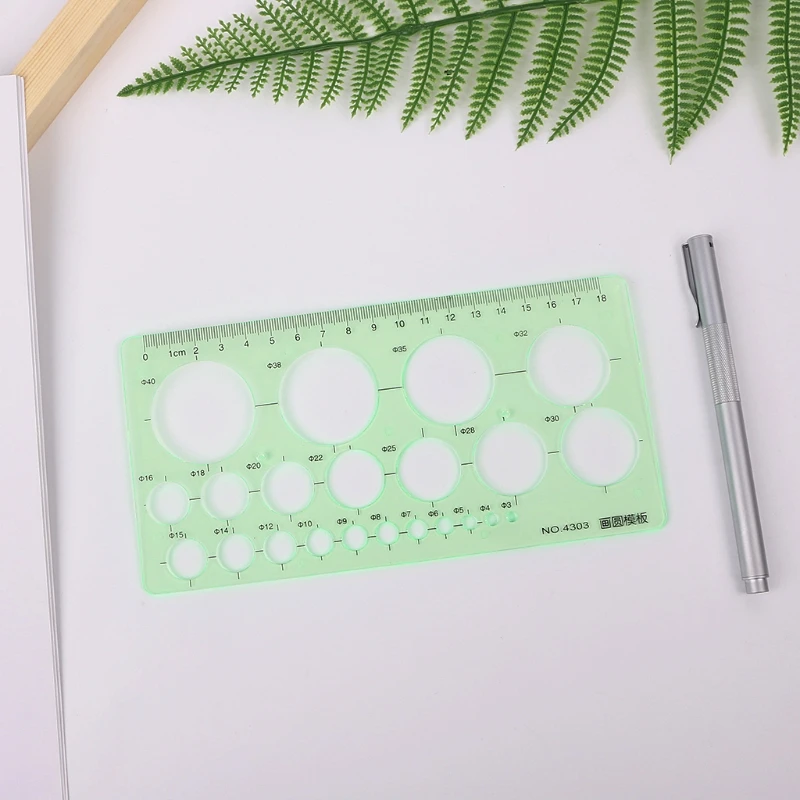 緑色のプラスチック サークル幾何学的なテンプレート定規ステンシル測定ツール学生