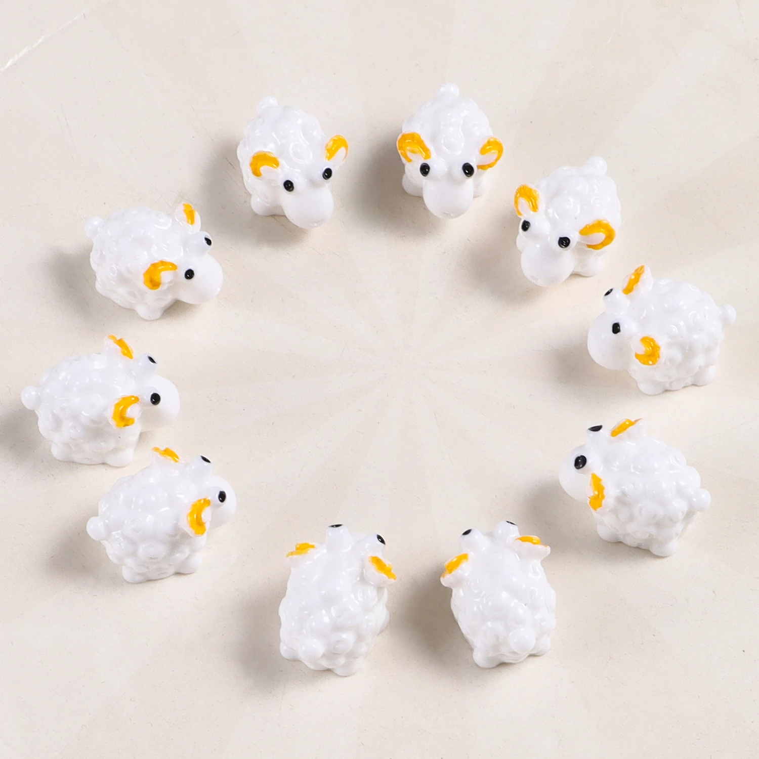 10Pcs Mini Bee Sheep Rabbit Resin Flatback Cabochon Miniature Ornaments DIY Scrapbooking Crafts Accessories Doll House Decor