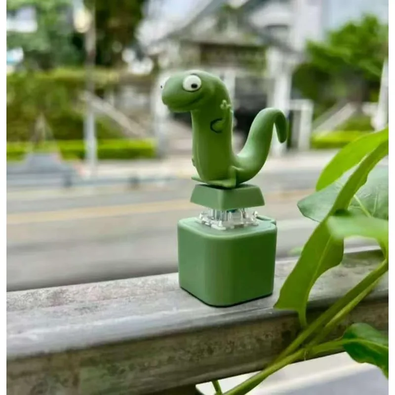 Lizard Button Keychain with Sound & Light