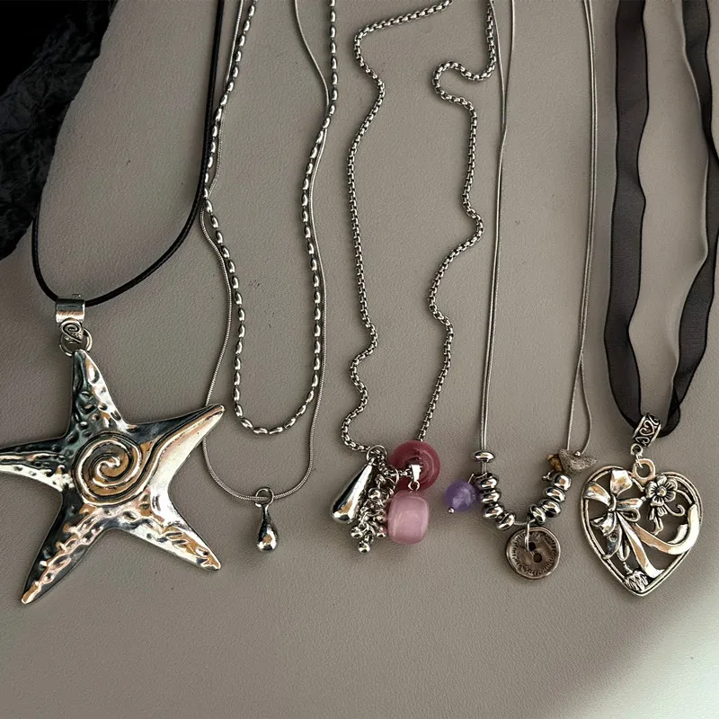 Starfish Heart-Shaped Hollow Pendant Necklace Stainless Steel Glass Stone Fashion Jewelry for Women