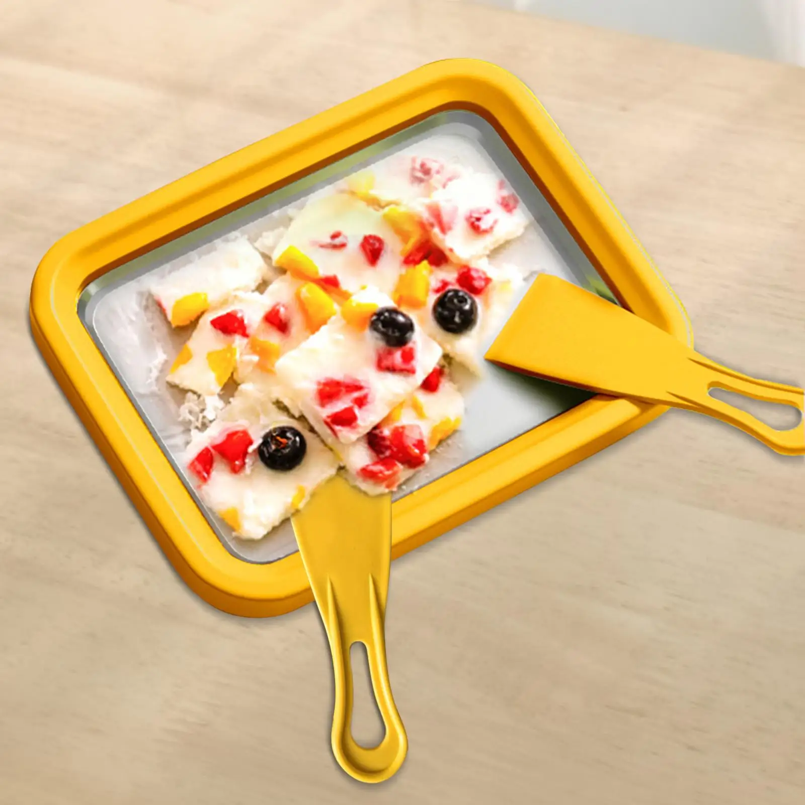 

Instant Cold Plate Sweet Dessert Plate Homemade Rolled Cream Ice Cream Pan