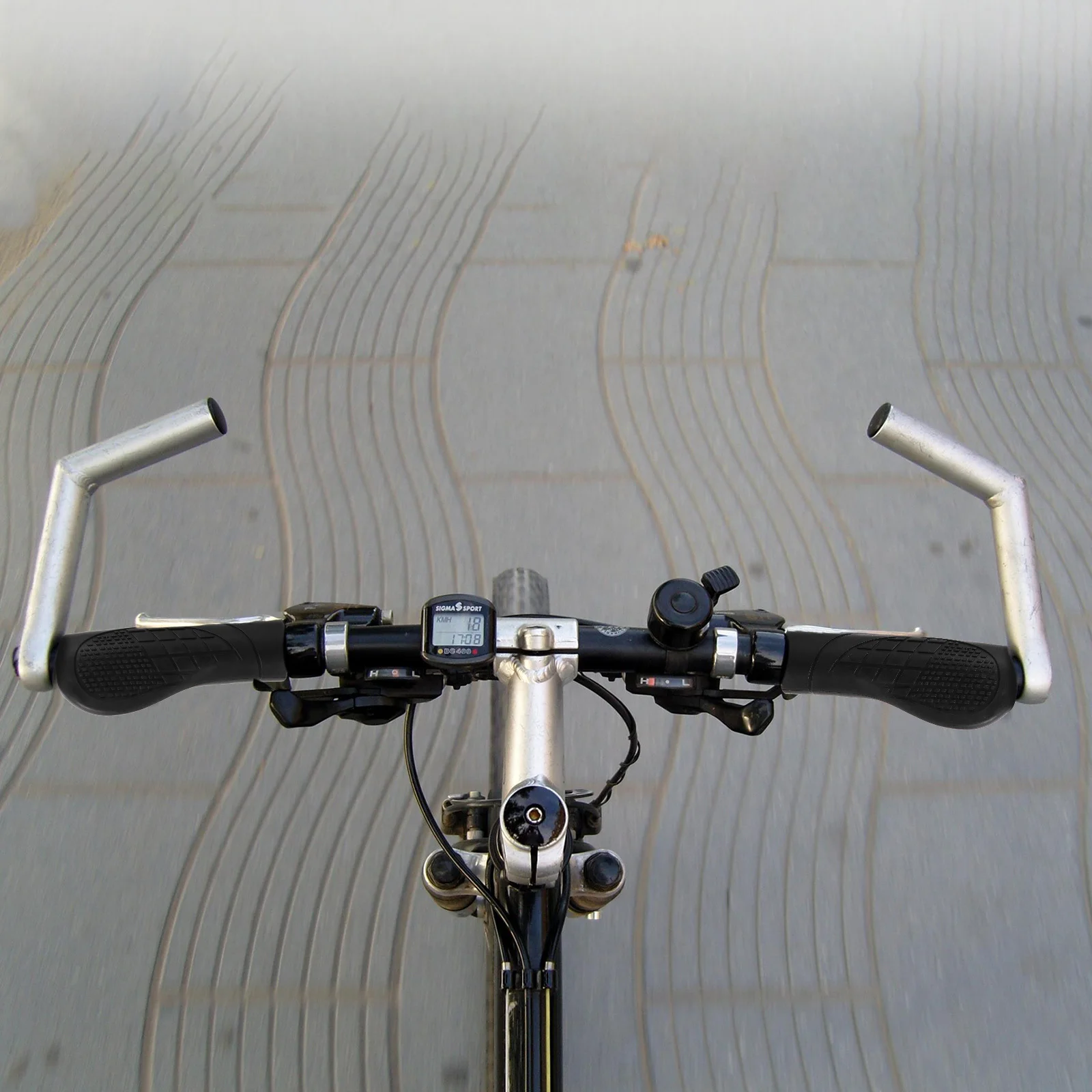 

1 пара пластиковых ручек для скутера из ТПЭ, внутренний диаметр 22 мм, противоскользящая текстура, безопасная фиксация, удобный эргономичный дизайн для длинных