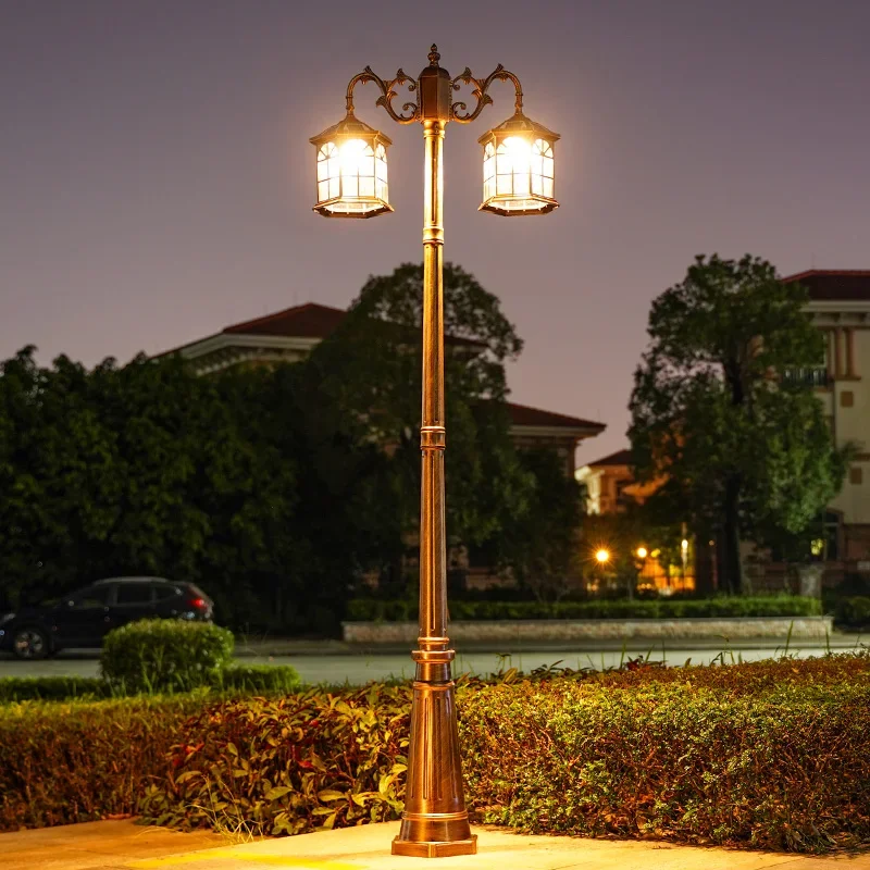 Solar garden light outdoor led garden villa waterproof European landscape outdoor retro high pole street light super bright