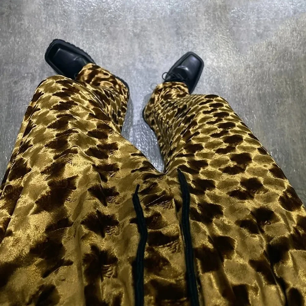 Fashionable Design Niche Retro Gold Velvet Y2k Trousers Men Autumn And Winter High-End Casual Wide-Leg Straight Trousers Men