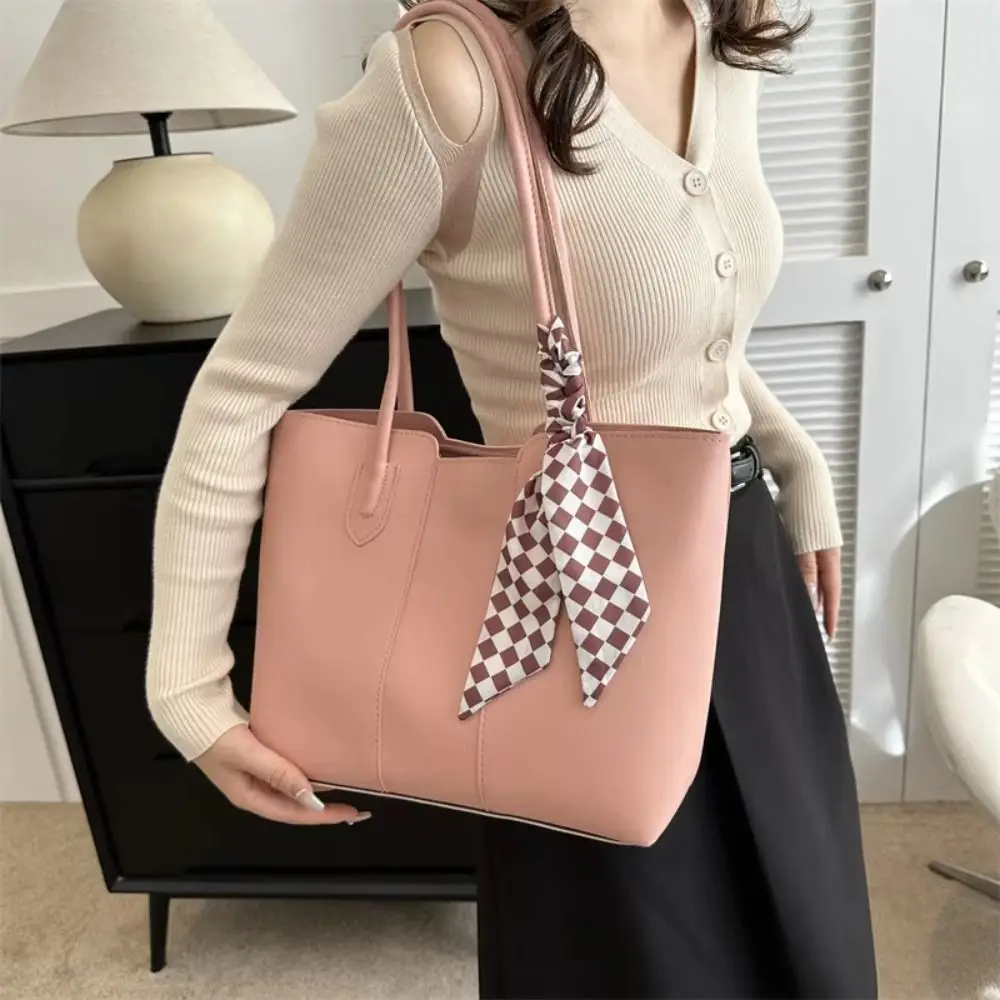 

Fashion Large Capacity PU Leather Shoulder Bag Commuting Casual Retro Underarm bag Ins French Style New Design Tote Bag Travel