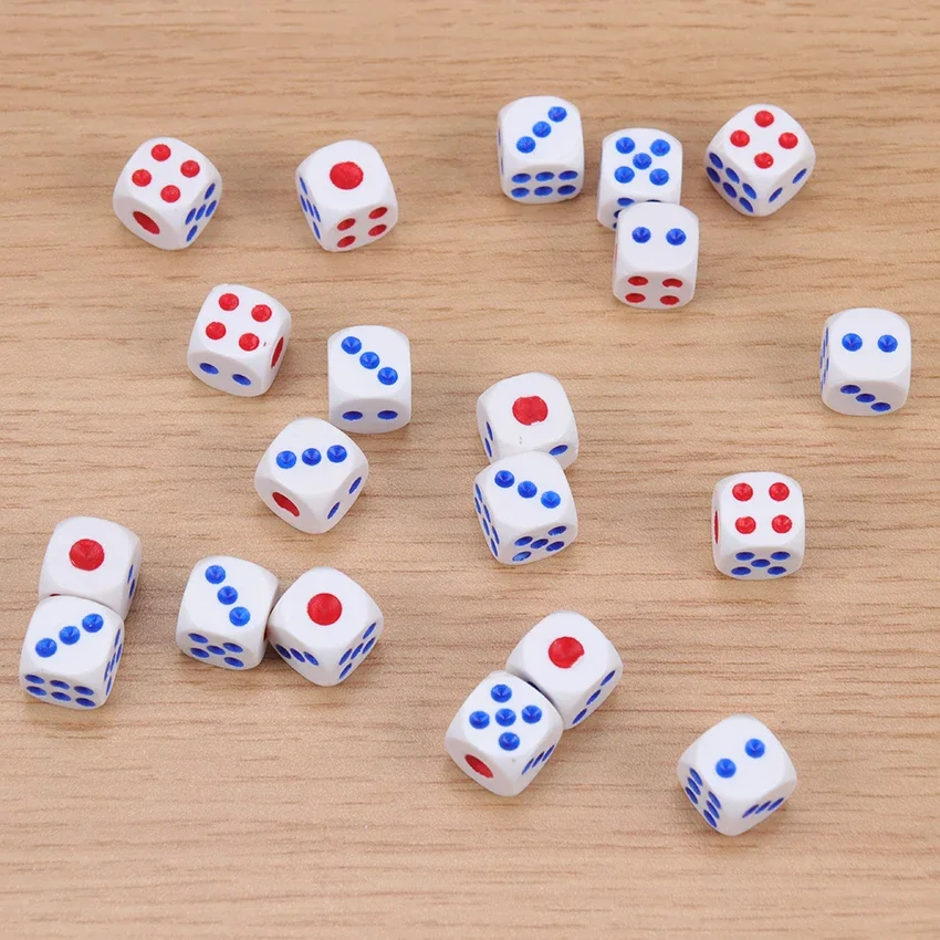 10Pcs 10mm Plastic Dice White Round Corner Hexahedron Dice Club Party Table Playing Games Drinking Dice Board Game Entertainment