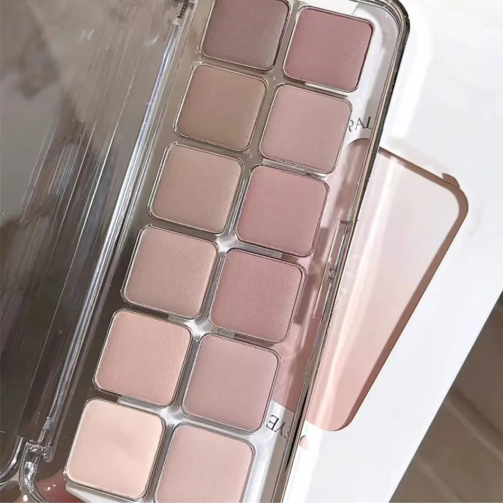 Milk Tea Color Tone Eyeshadow Palette Cement Grey Brown 12 Colors Natural Brown Eyeshadow Palette for Women Cosmetics Makeup Art