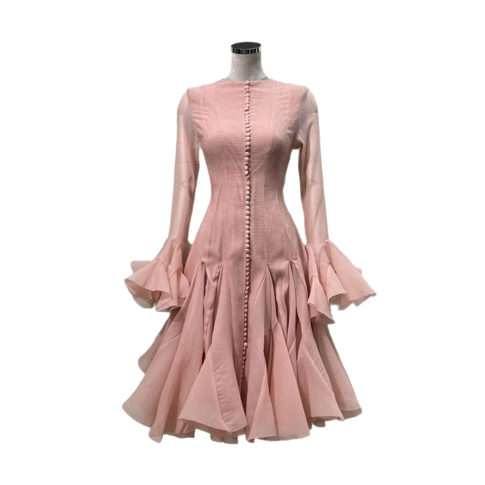   Long Sve Dr avec plaine de boutons étendues, garniture de pétales géométriques, ajustement et évasé, fibre d'acétate en t-shirt douce