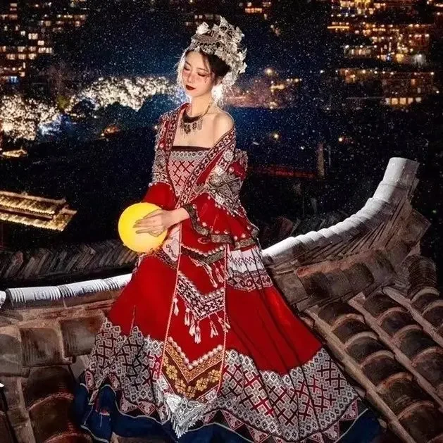 Miao dress Ethnic minority dress female Yunnan Guizhou characteristic Miao dress Miao Jiang skirt suit female