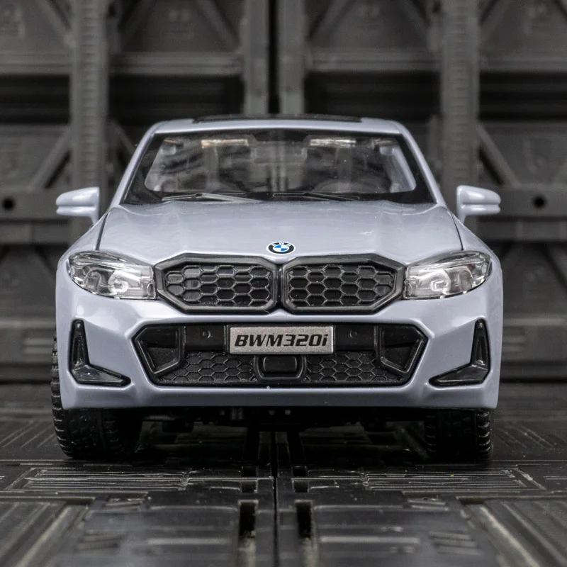 1:32 BMW M320i 자동차 모델 음향 광학 어린이 금속 6 도어 풀백 장난감 자동차 컬렉션 장식품
