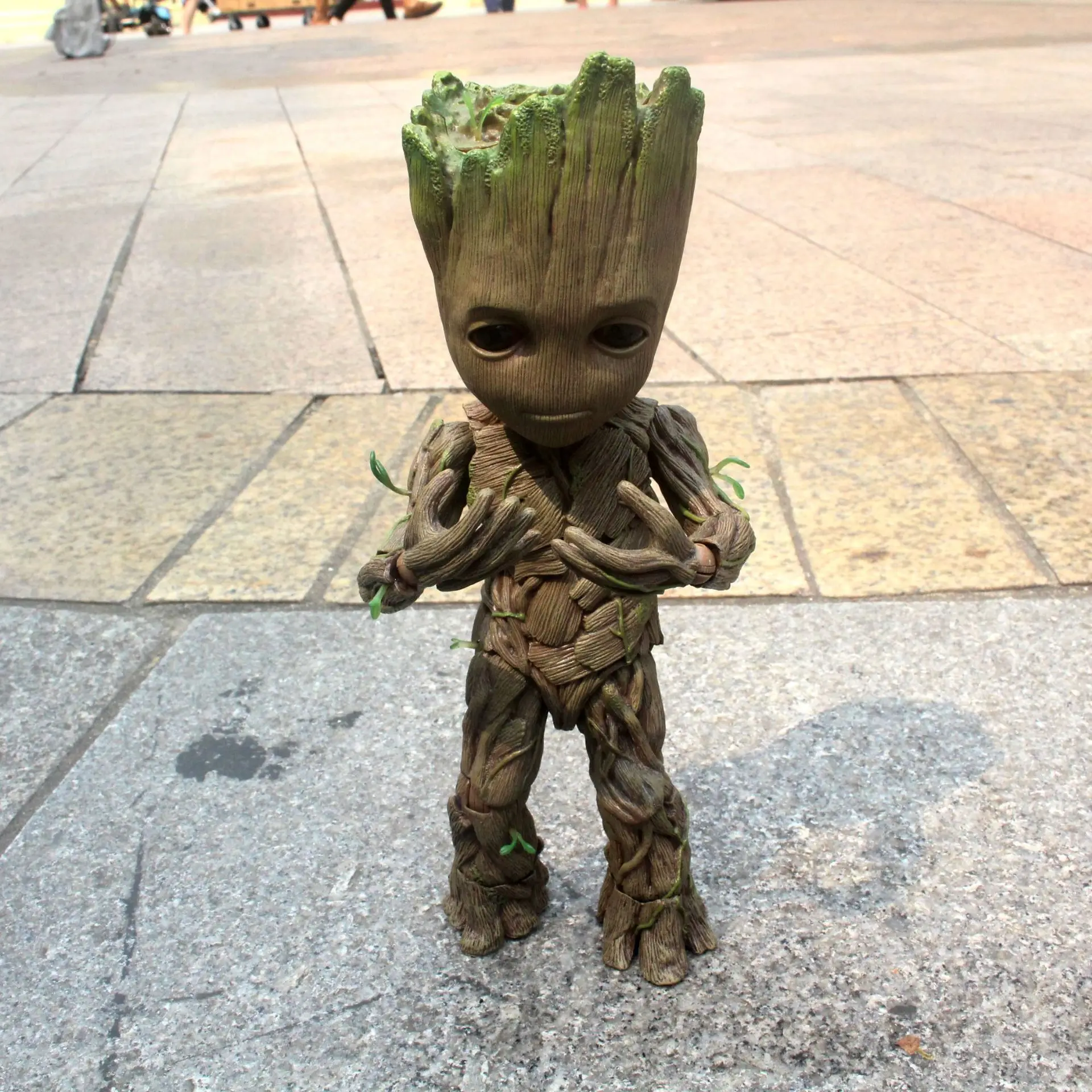 Marvel Guardians Of The Galaxy Groot Avengers Cute Baby Tree Man PVC Joints Moveable Action Figure Collectible Model Toys 26cm