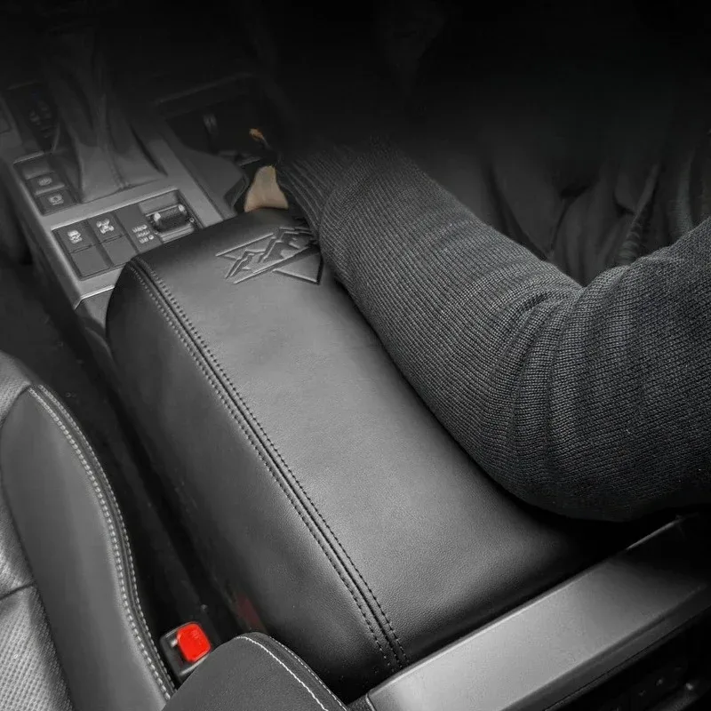 

For Toyota Land Cruiser 250 Prado LC250 24-25 Leather Black Car Inner Armrest Box Storage Box Decorative Cover Car Accessories