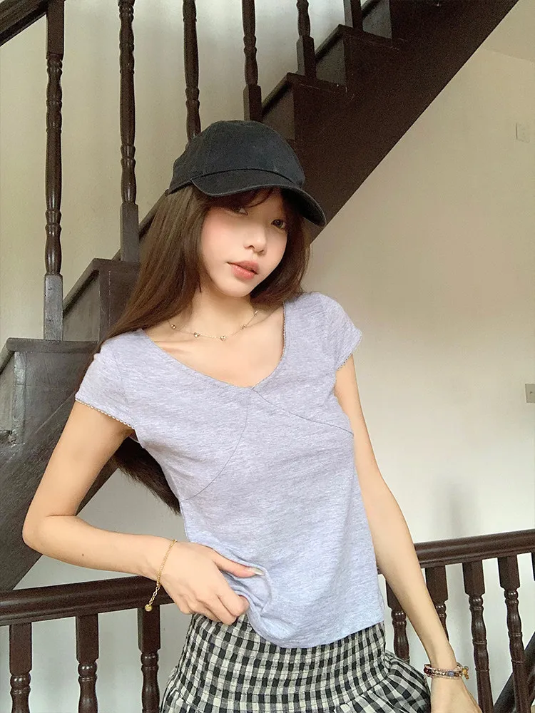 Green V-Neck Short Sleeve Tee Retro Clothing Pullover Cotton Shirt Summer T-shirt Basic Casual Cropped Tops Roupas Feminina