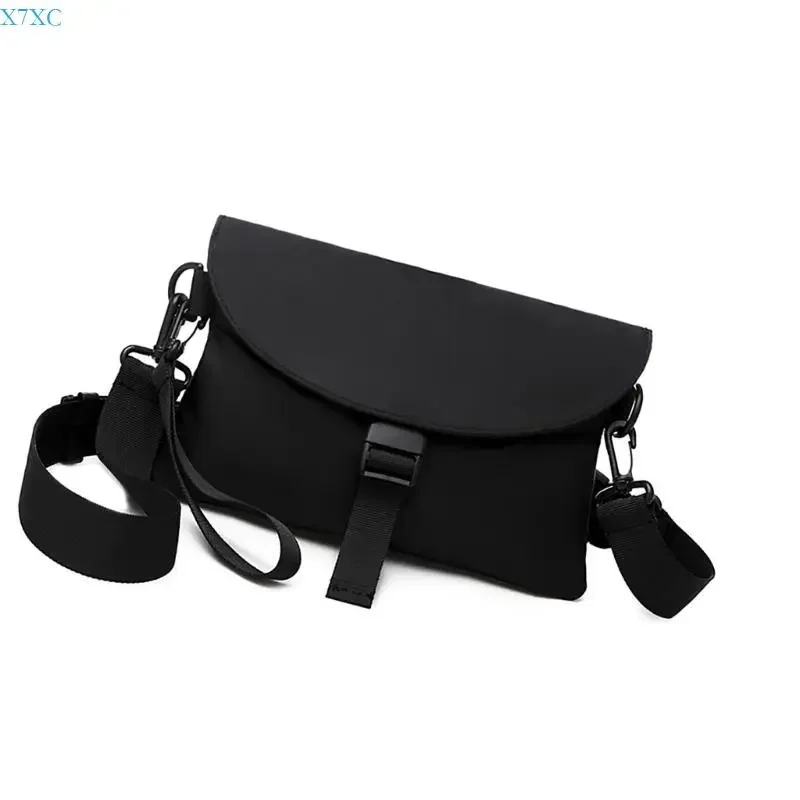 X7XC Travel Friendly Men's Crossbody Bag Practical Chest Bags Water Resistant Designs Satchel Purse for Everyday Adventures