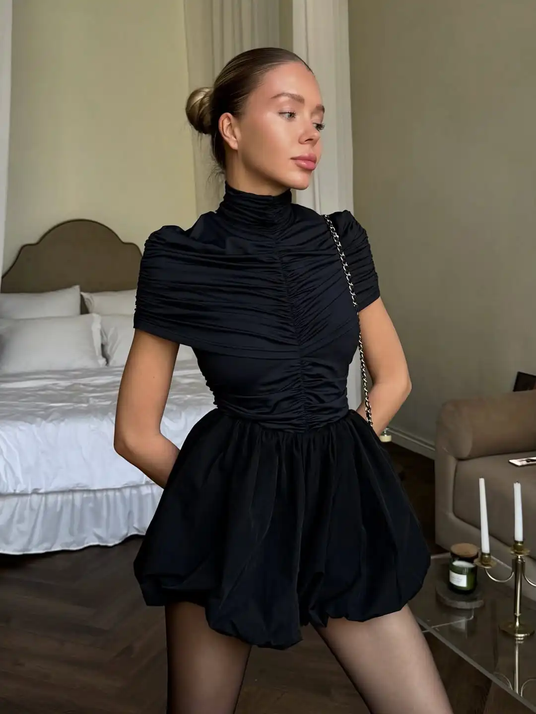 Einfarbig Halb Stehkragen Plissee Taille Kleid Frauen Mode Kurzarm Blume Knospe Saum A-linie Kleider Dame Täglichen Party Kleid