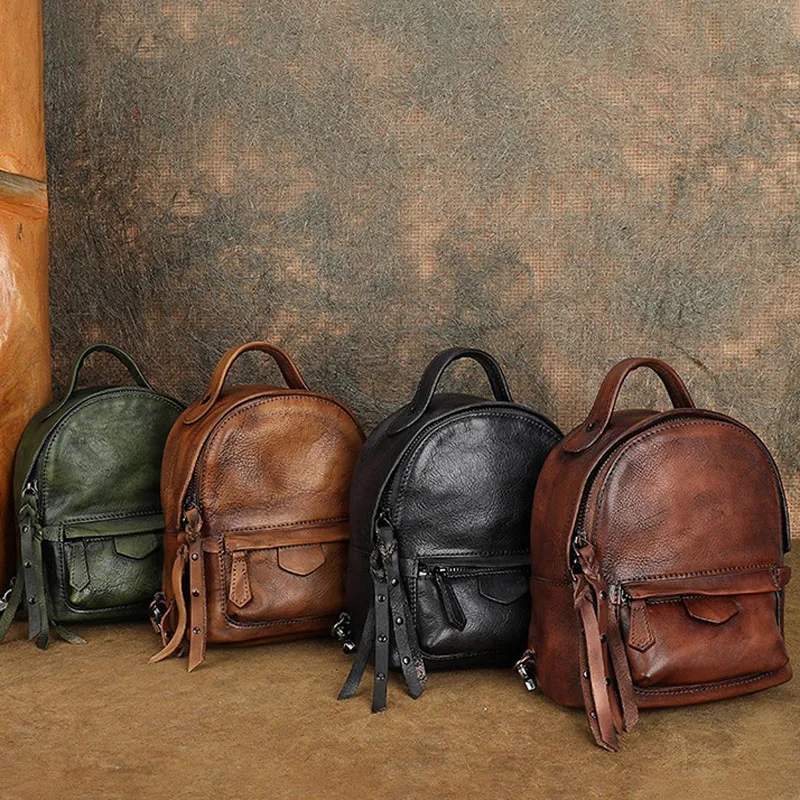 Vintage Designer Women\'s Backpack Genuine Leather Rivets Tassel Backpacks Large Capacity Ladies Rucksack Casual Retro Knapsack
