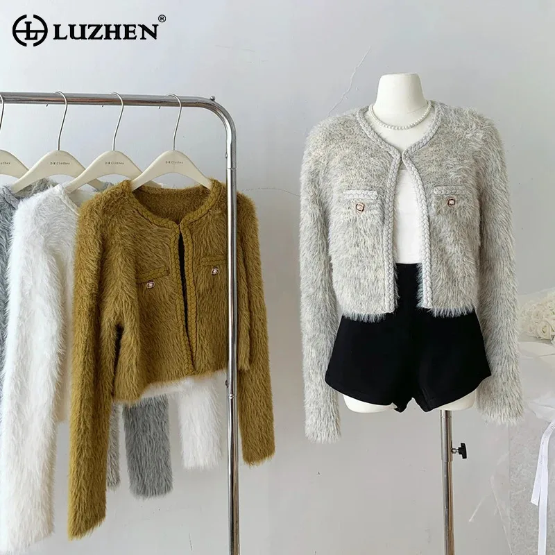 LUZHEN French Style Solid Color Hair Faux Fur Slim Coat Women\'s 2024 Winter New Fashion Elegant Short Warm Coat Female AA1962