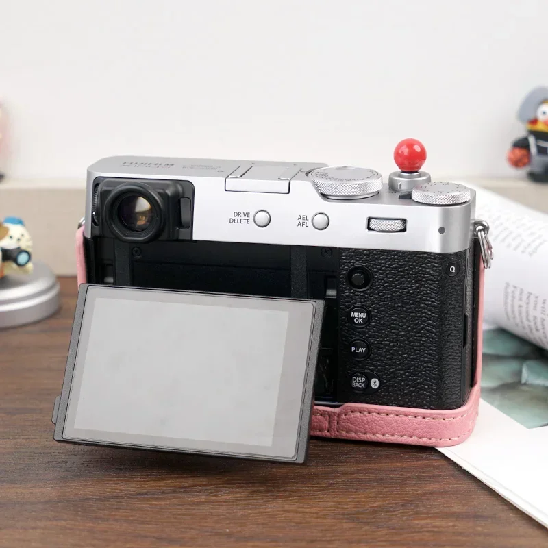 لكاميرا Fujifilm X100VI Fuji X100VI نصف حافظة جلدية من صنع الإنسان مفتوحة مع حزام الكتف حامي الكاميرا اللوح الأساسي