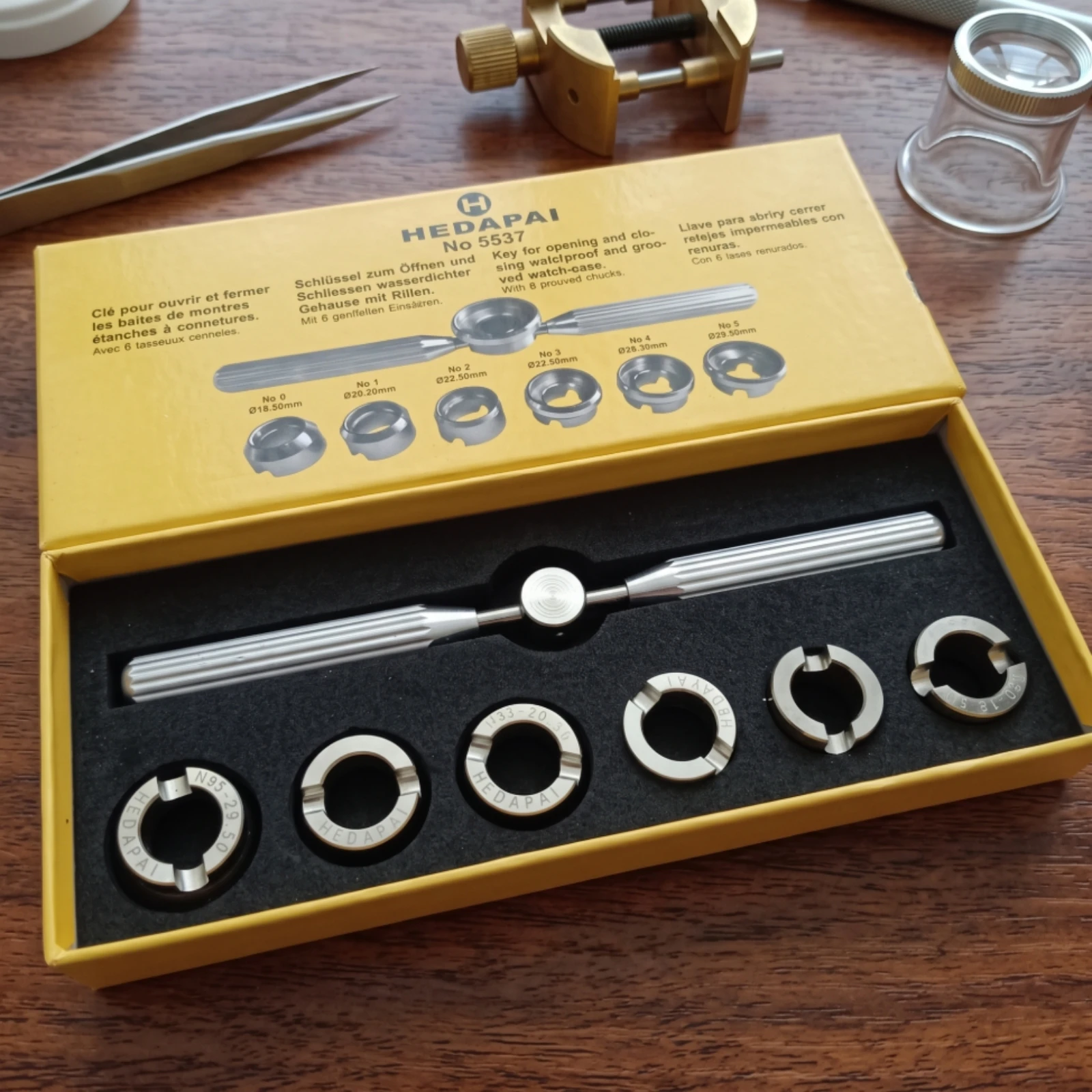Watch Case Opener with Adapters Metal Watch Case Opening Tool Anti-Slip Versatile for Watchmakers, Workshop