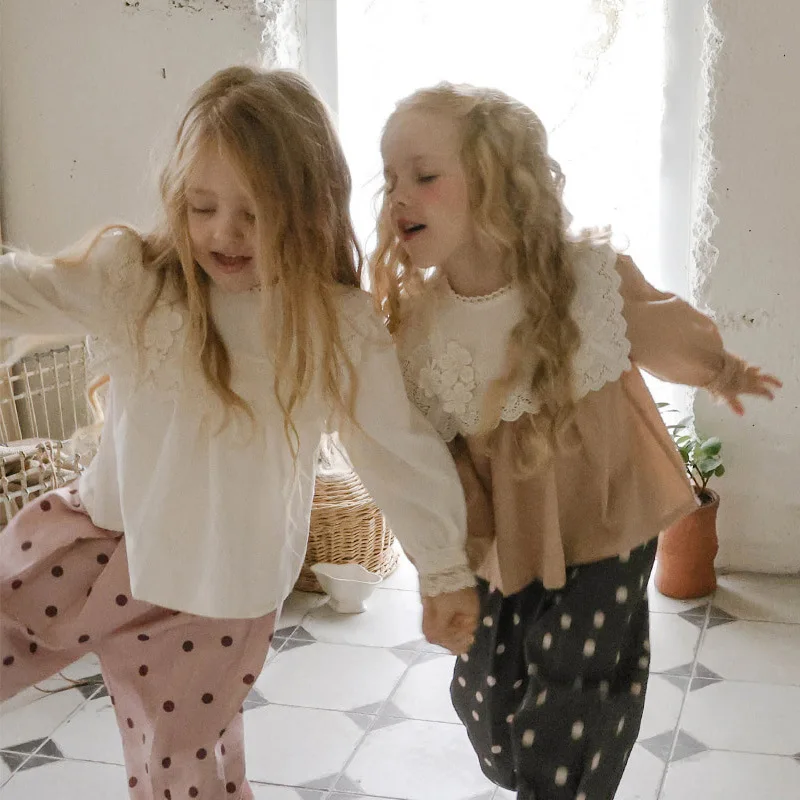 

2025Autumn New Strawberry Shan Korean Girl Stylish Lace Trim Long Sleeve Loose Doll Shirt Princess Blouse