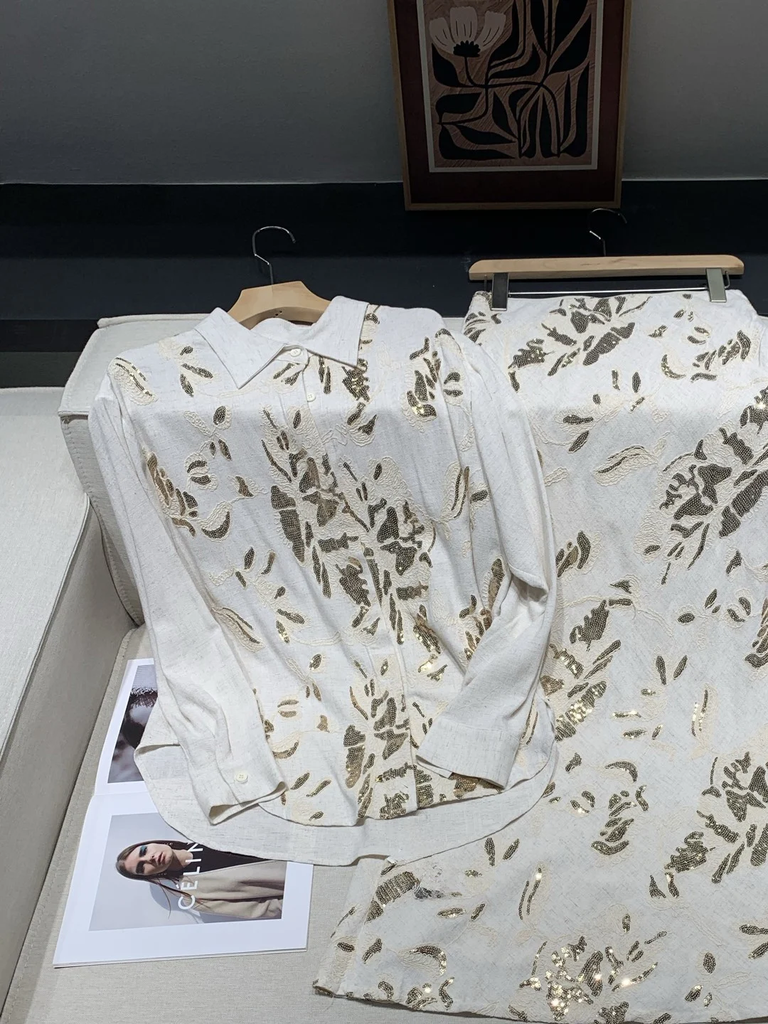 

Новая осенне-зимняя льняная рубашка с вышивкой и блестками + высококачественная льняная юбка с блестками для женщин