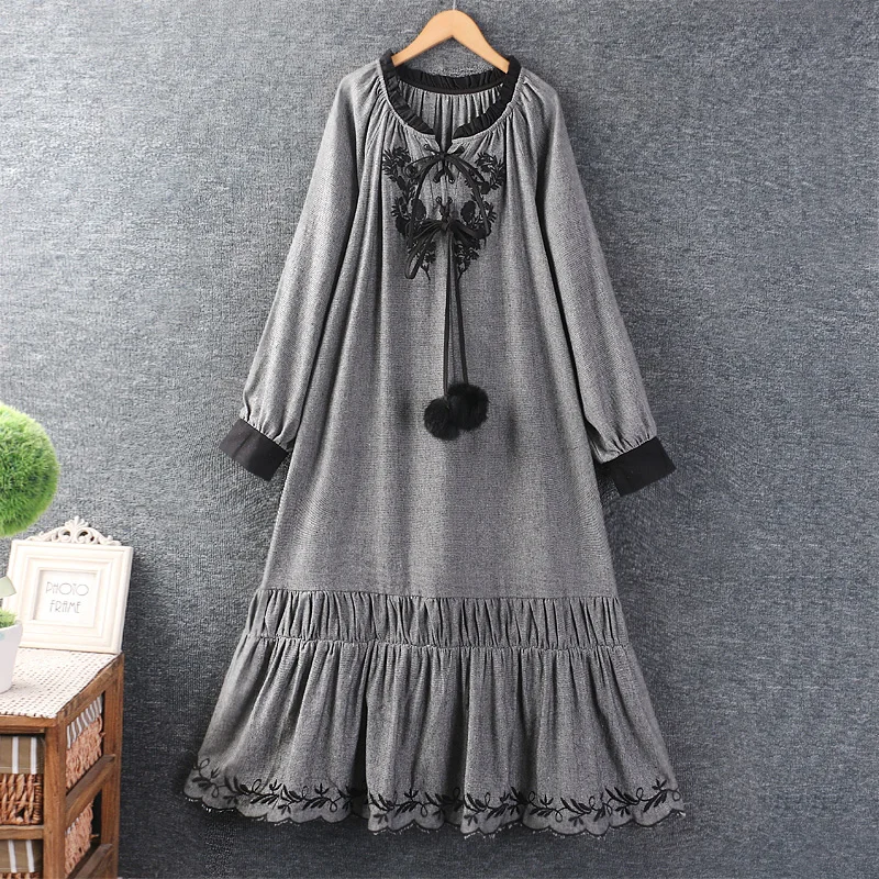 

Autumn New Japanese Sweet Mori Girl Embroidery Cotton Linen Dress Women O-Neck Long Sleeve Casual Loose Ruffles Midi Dresses