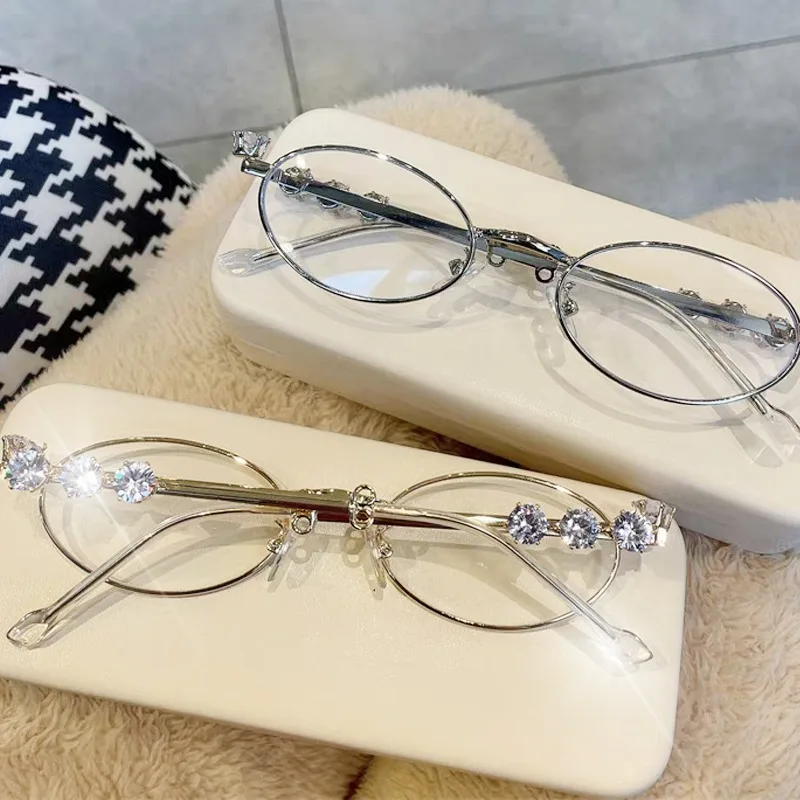 Women\'s Punk Retro Silver Anti Blue Light Eyewear Rhinestone Oval Metal Frame Glasses Fashion Girl Reading Seaside Spectacles