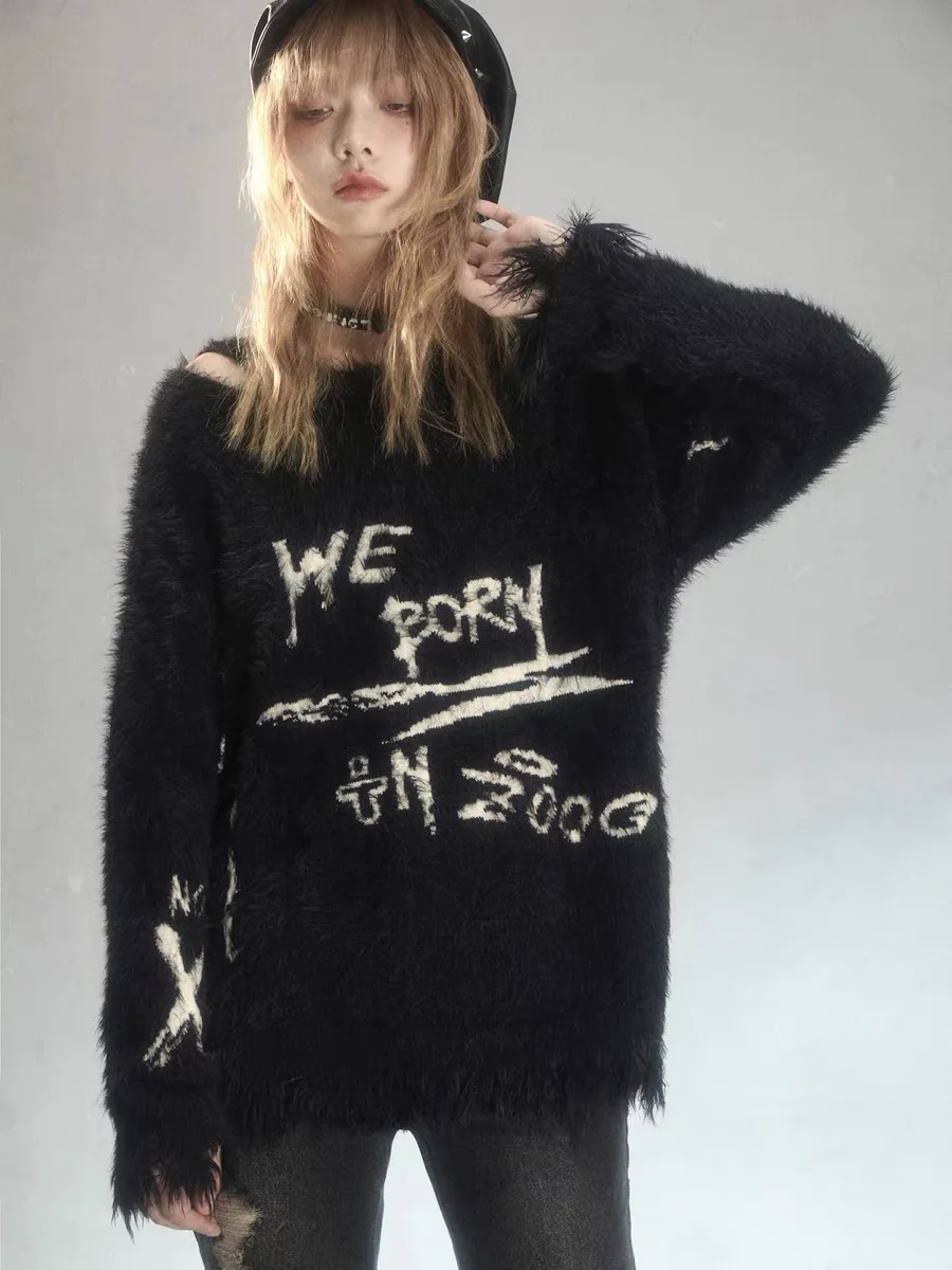 

Lazy style soft and glutinous sweater for women in autumn and winter letters imitation mink fur long sleeved loose black punk