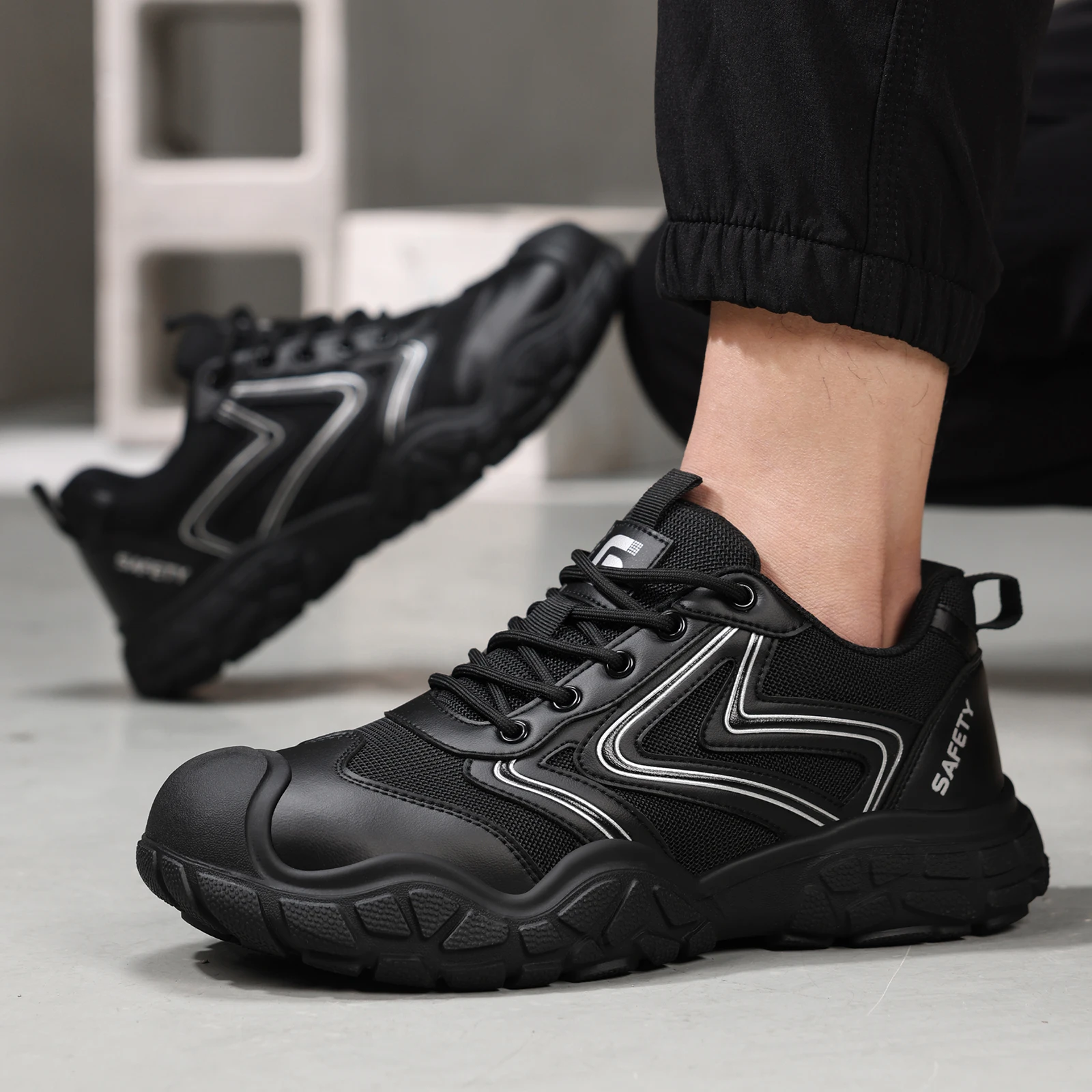 

Мужские рабочие ботинки GUYISA с защитой от ударов и проколов, с резиновой подошвой, стильные и универсальные.