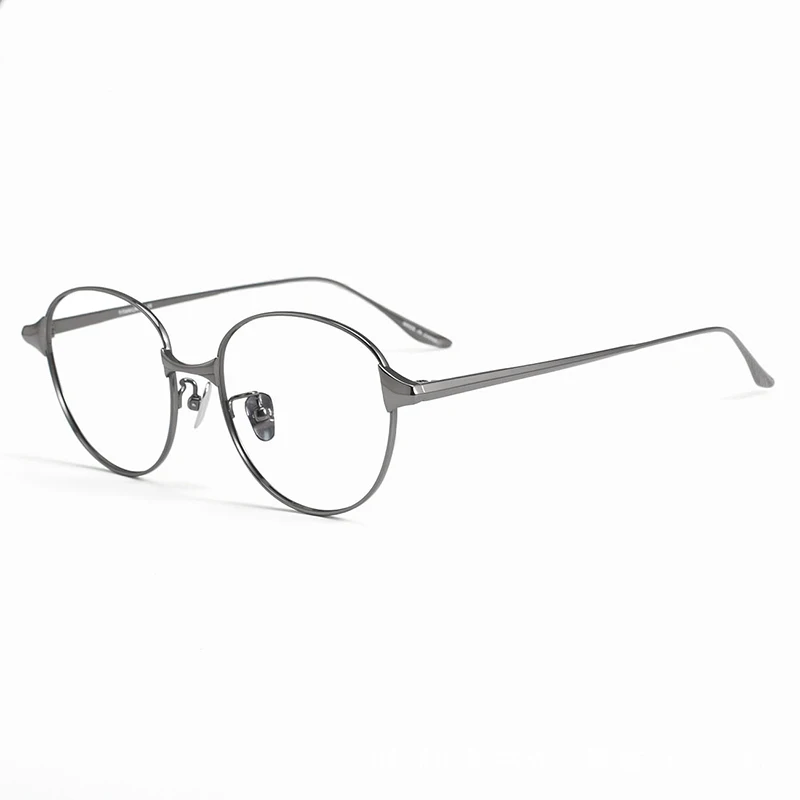 2024 New Titanium oval Retro Eyeglass frame uomo e donna occhiali ottici personalizzati di alta qualità fatti a mano Fashion Designer