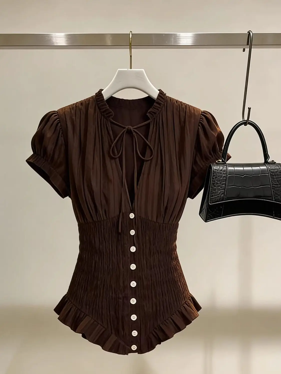 Non-collision Brown Pleated Shirt Women's 2026 Spring and Summer New Fashion Versatile Top
