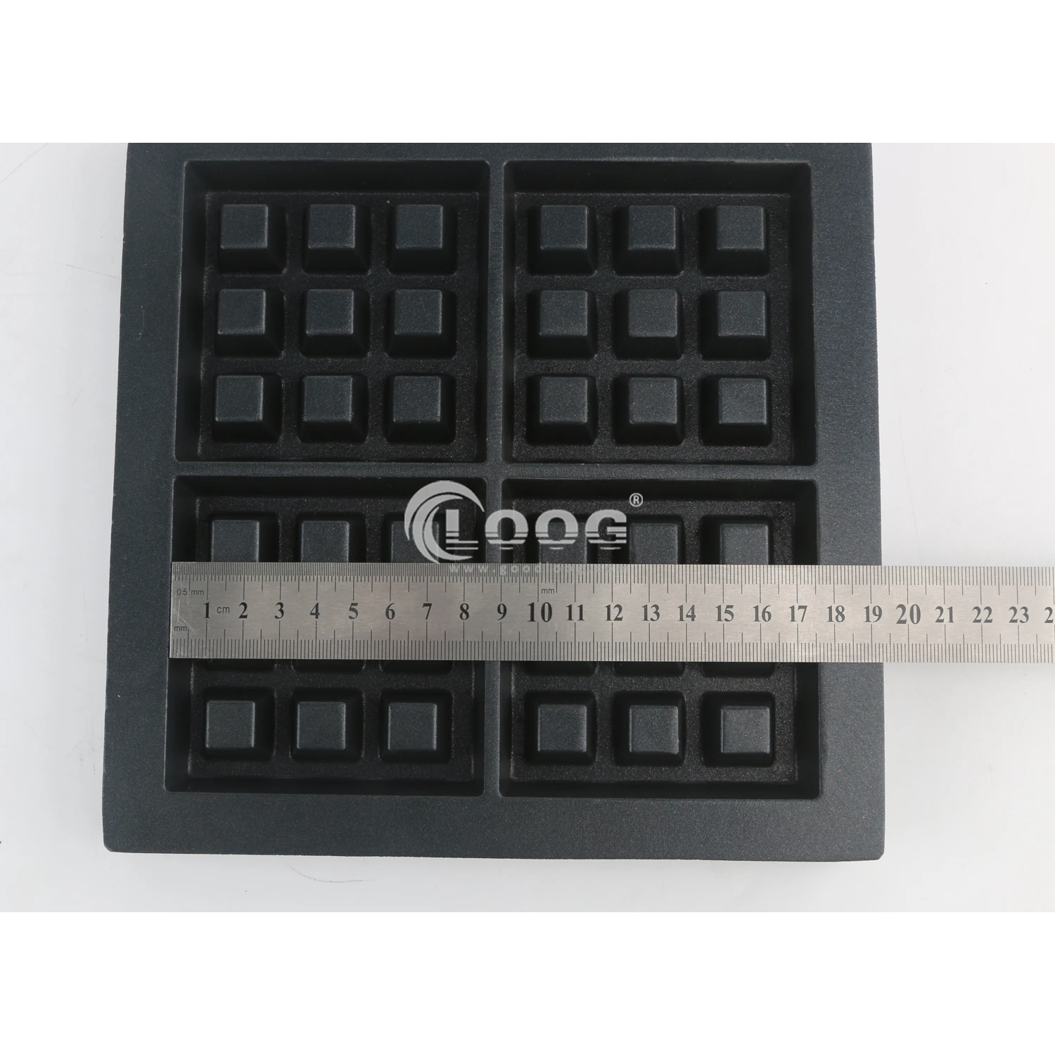 Hot SellingProfessional Electric 4-Slice Mini Square Korean Waffle Maker Commercial Removable Plates for Household Hotel Use for