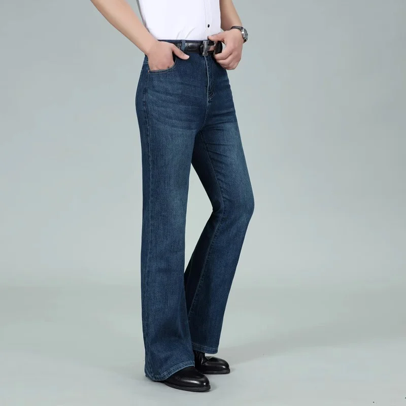 Jeans svasati grandi da uomo Boot Cut Leg svasati Jeans classici in Denim firmati maschili Jeans blu chiaro