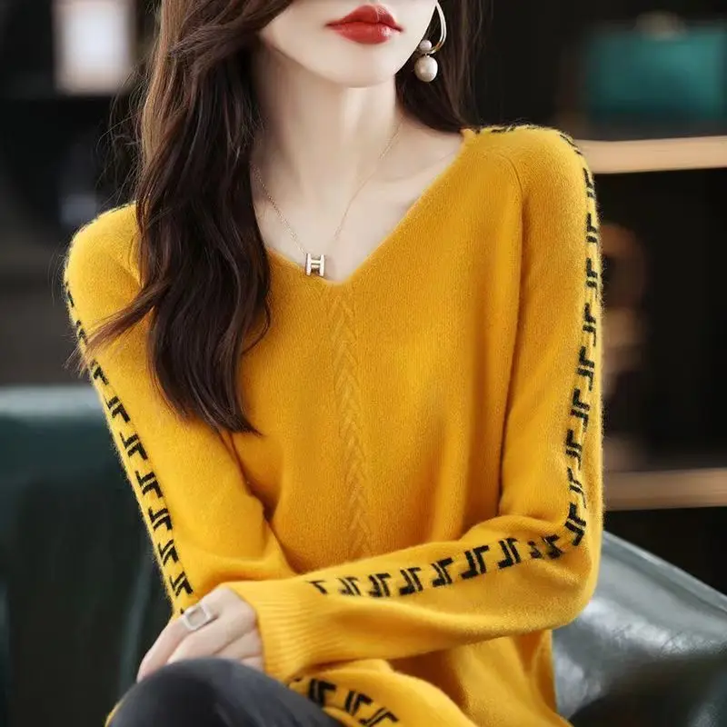 Office Lady Knit Pullover Sweater Woman Long Sleeve Korean Fashion Tops New Y2k Sweatshirt Luxurious Designer Clothing