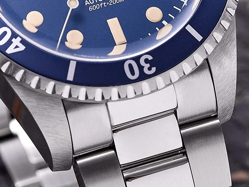 Baltany S3043 39 mm Retro-Taucheruhr ST2130 Automatik Swiss Super-LumiNova Herren Vintage Saphirglas 200 m wasserdicht 316L Stahl – Detail 10