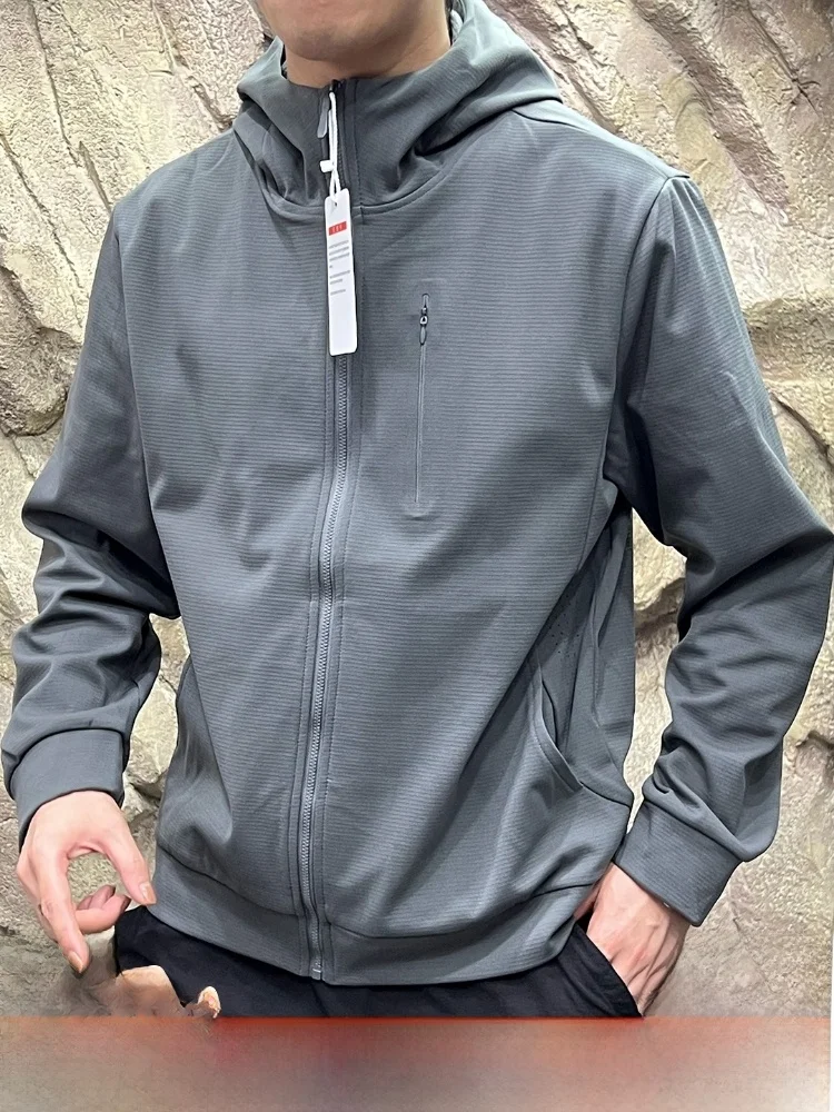 

Функциональная серия Tech Warm Fce Laser Perforated Мужская уличная куртка с капюшоном Fce Jaet Модная подставка на молнии Long Sve...