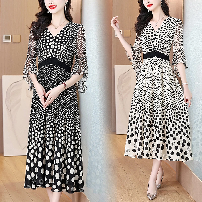 ชุดเดรสยาวผ้าไหมพิมพ์ลายดอกไม้สไตล์โบฮีเมียนสำหรับฤดูใบไม้ผลิ 2025 ชุดเดรสสั้นลายจุดสีดำสไตล์วินเทจสำหรับฤดูร้อนสำหรับผู้หญิง ชุดเดรสหลวมๆสำหรับงานปาร์ตี้และงานกลางคืน