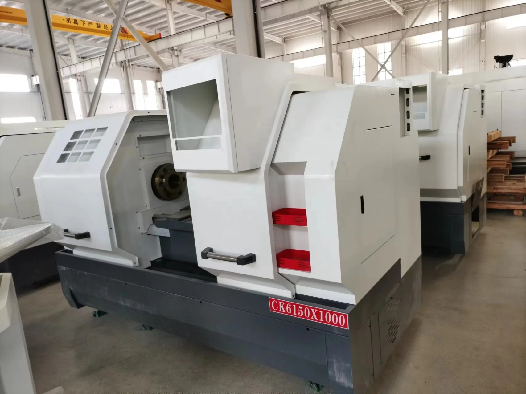 Fanuc Siemens Mitsubishi Heavy Duty Flat Bed Lathe Ck6150 The Spindle Thought Hole With 130 Mm Hydraulic Chuck