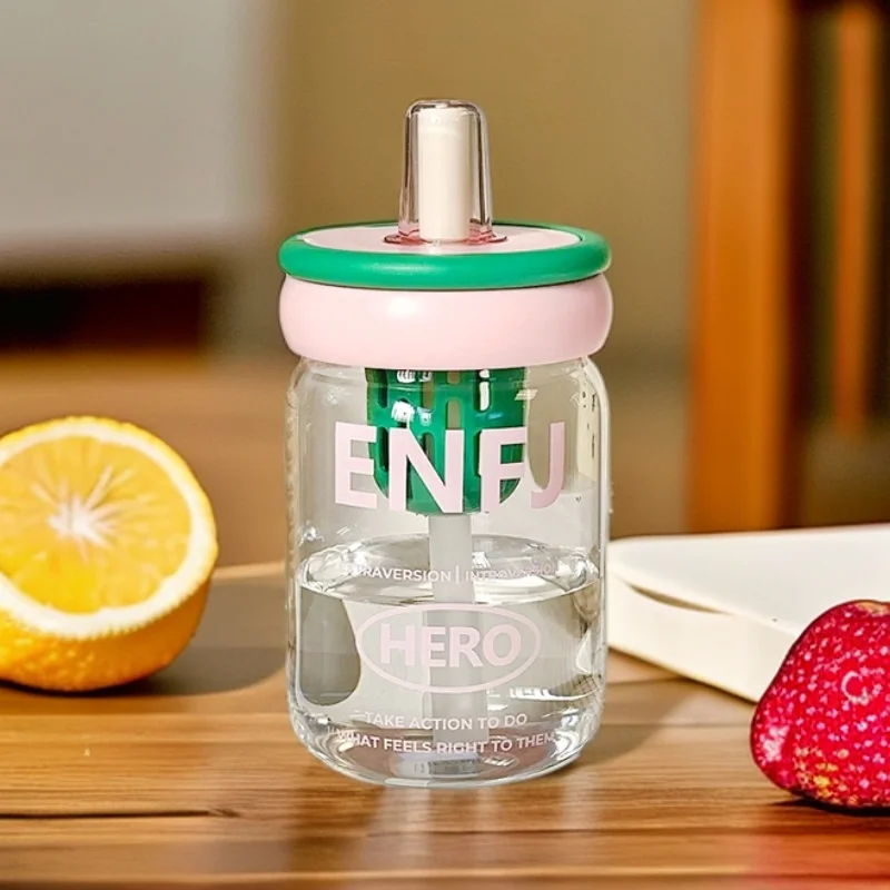 

2025 Новая стеклянная простая портативная высококачественная кофейная чашка, стеклянная чашка, чашка для чая, соломенная чашка, высокотемпературный студенческий тренд, фильтр, чашка для воды 2