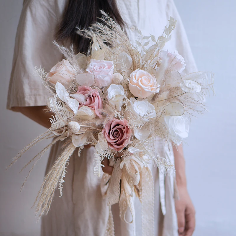 Bridal Wedding Bouquet Pampas Grass Dried Flower Bouquets Artifical Rose Bride Holding Bouquet Wedding Arrangement Decoration