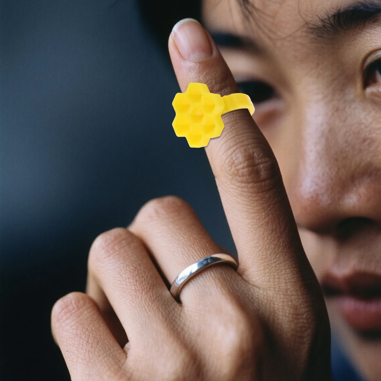 250 قطعة زهر مسدس لاش الغراء الكؤوس 7-فتحة رمش تمديد حامل الصمغ العسل تصميم زهرة لاش الدائري كوب صالون استخدام