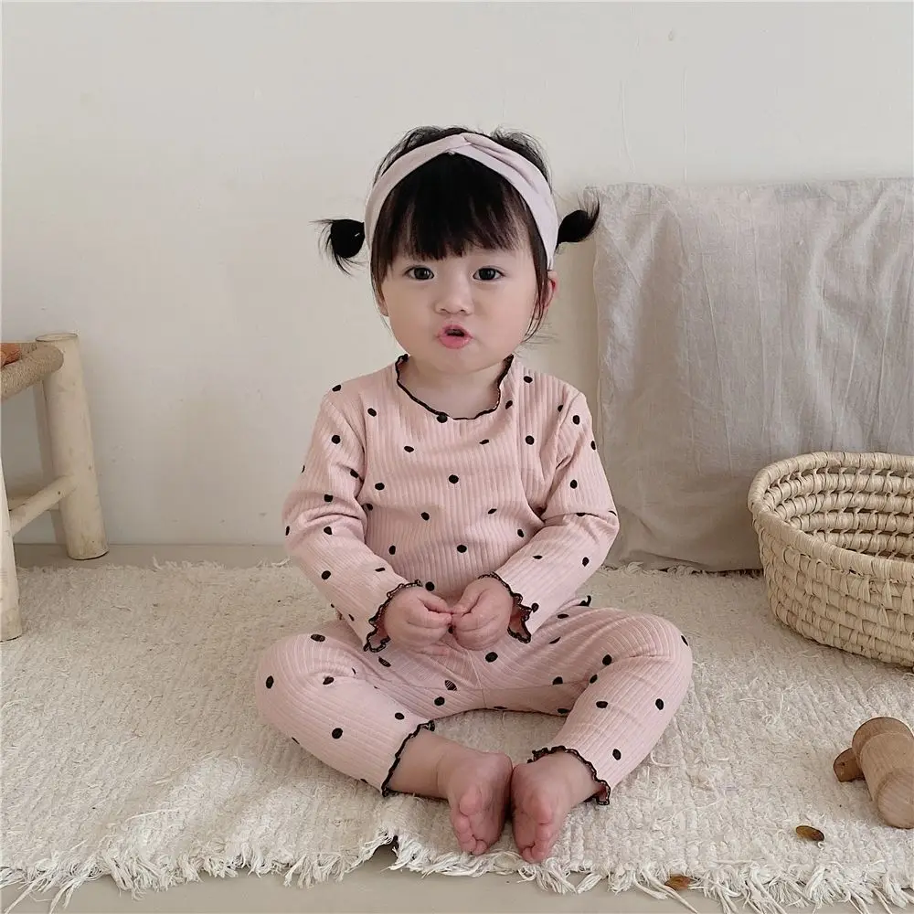 1-7 Jahre 2-teiliges Baby-Mädchen-Outfit mit langen Ärmeln, koreanische Mode, Frühling/Herbst, Eisseiden-Set für Kleinkinder, niedlicher Herz-Print, Kinderbekleidungs-Sets – Detail 5