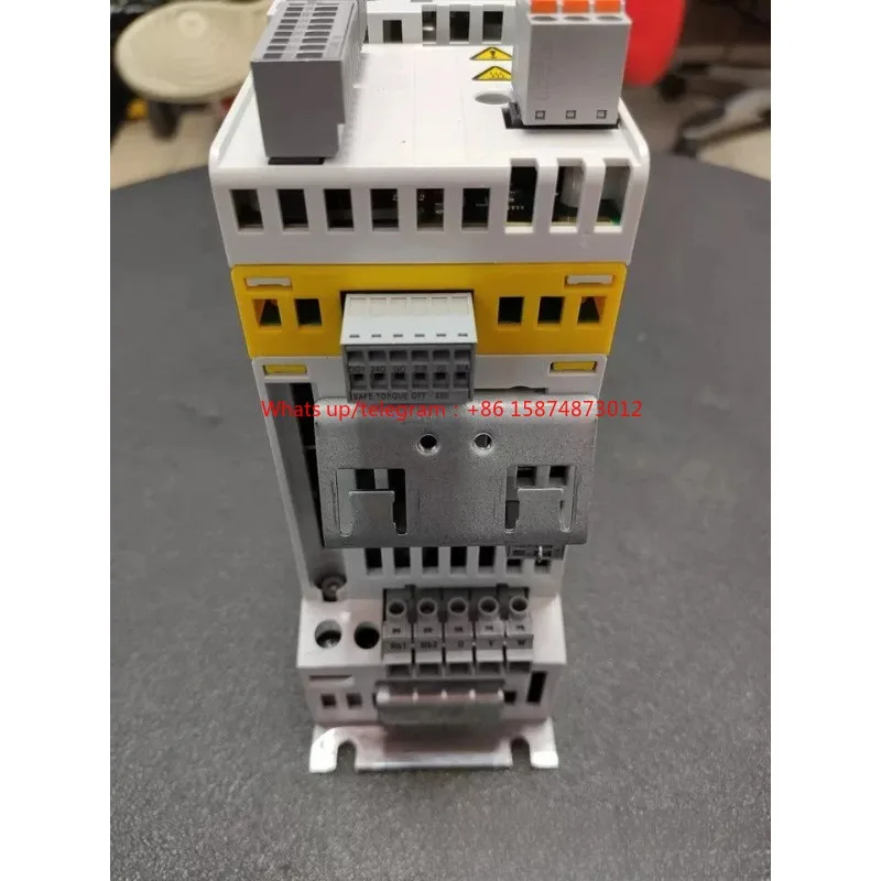 8400 인버터 E84AVSCE3024VBS/VXS/SBS 신제품