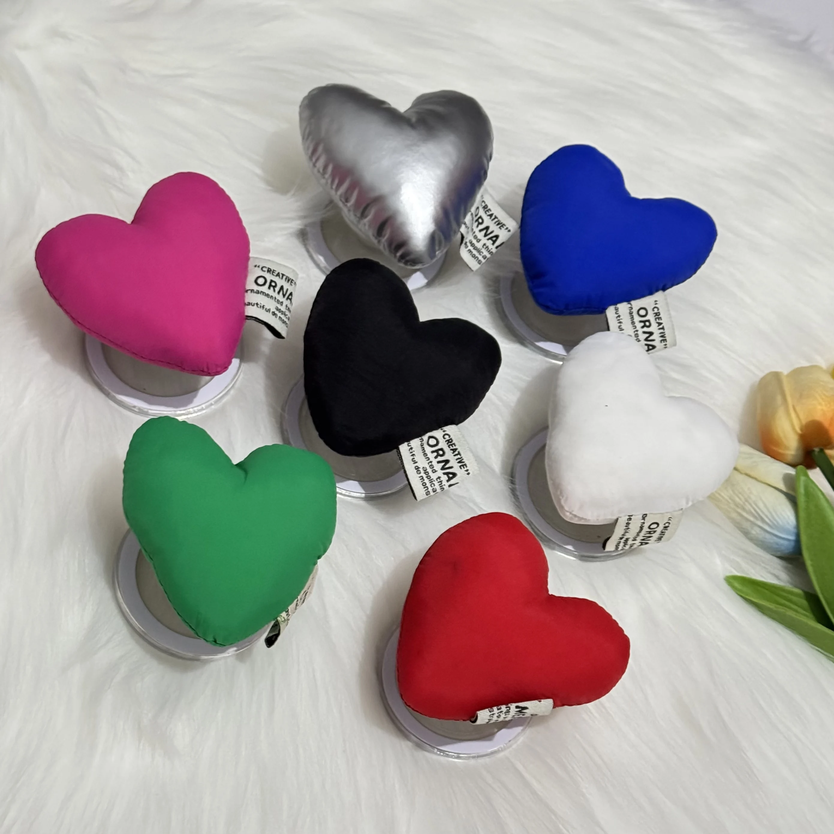 قوس مغناطيسي كوري جديد مشهور على شكل قلب. المتاجر مليئة بالمنتجات المشهورة عالميًا والتي تحبها الجميع #3