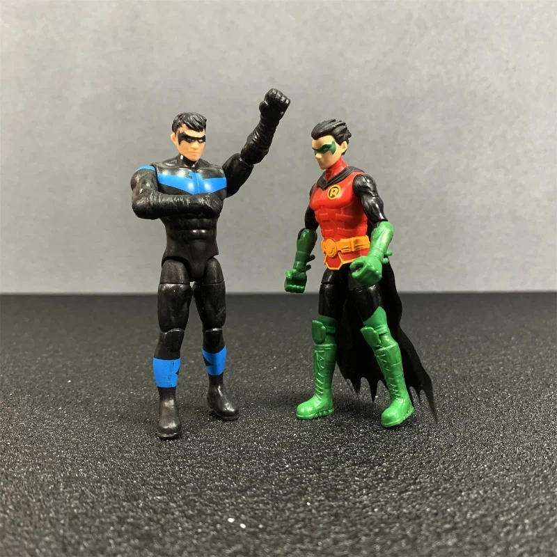 العدالة الدوري باتمان عمل الشكل روبن نايتوينج المجموعة الأصلية البلاستيكية نموذج المنقولة المشتركة الذكور الجسم لعبة الصبي هدية ديكور