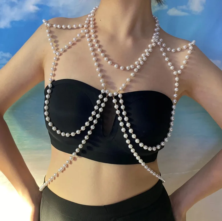 

New Pearl chain stitching fashion halter halter top chest wrap small vest body chain