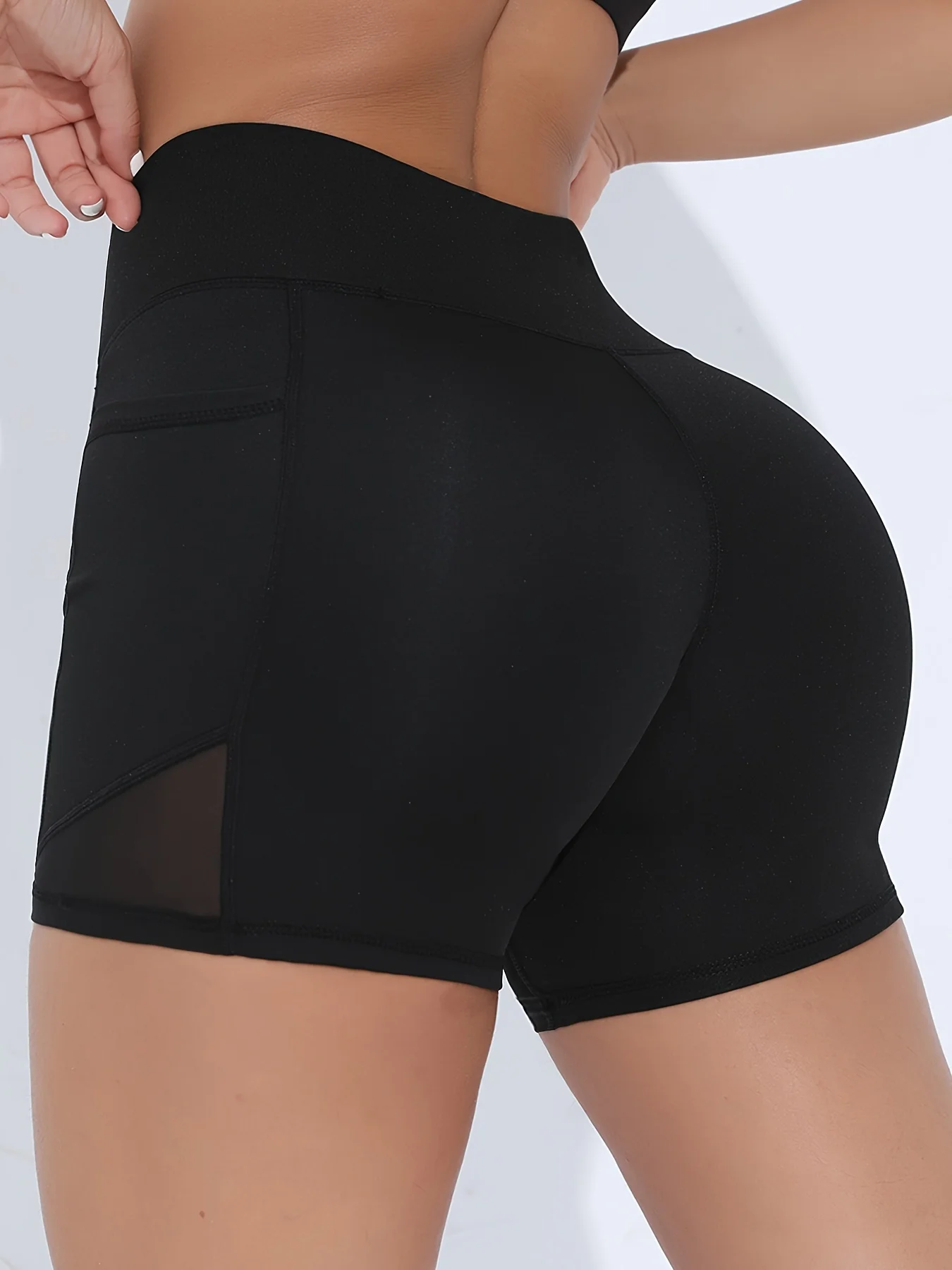 Women's Workout Shorts Isla Pocket — High Waist