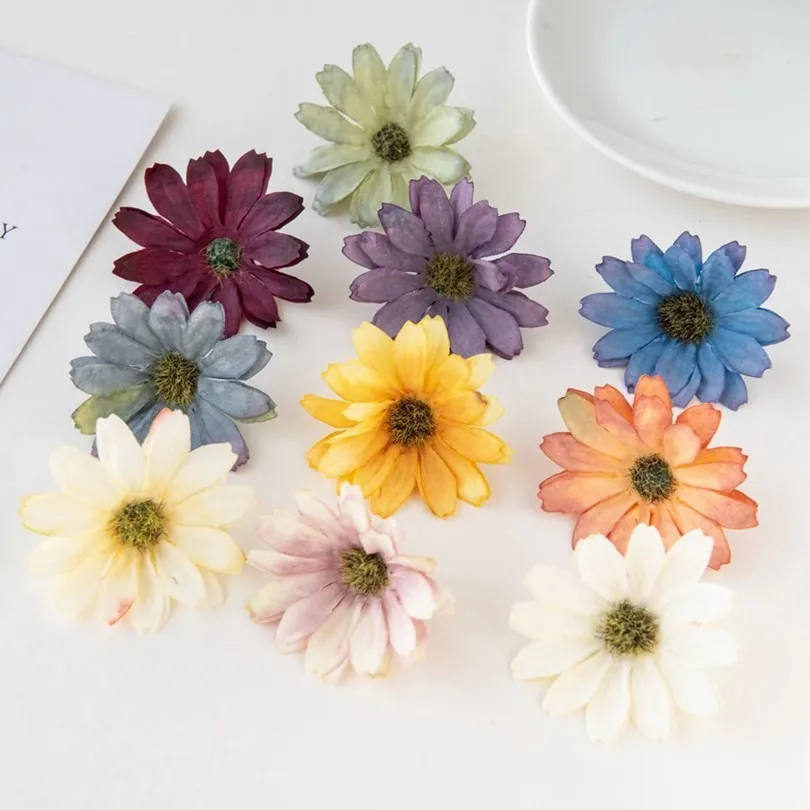 

6CM Artificial Flowers Silk Daisy for Christmas Wreaths Home Outdoor Garden Wedding bridal bouquet Wall decoration Diy Scrapbook