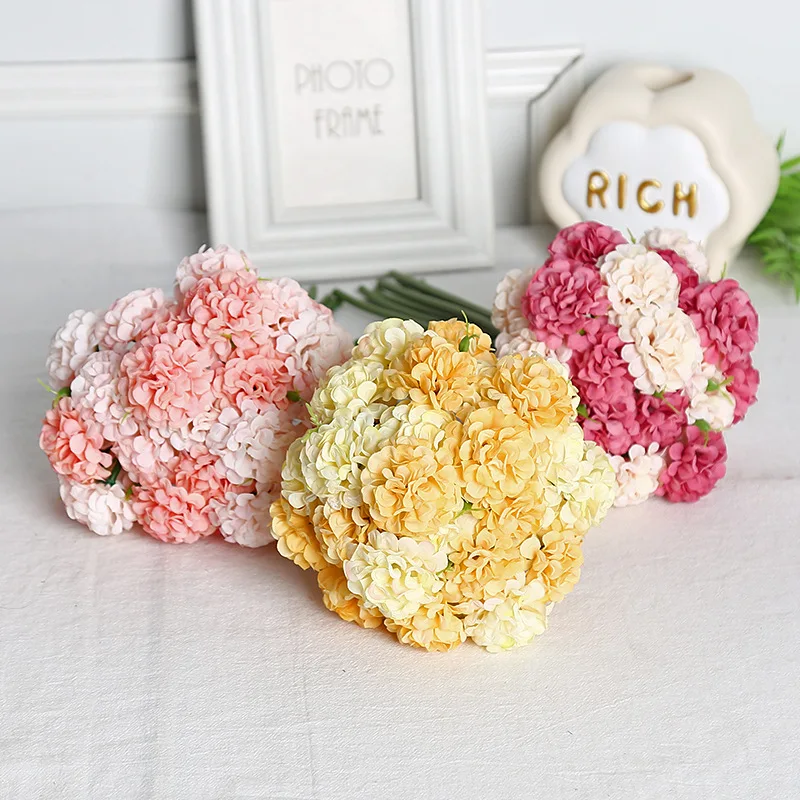 

Simulated Flowers Hold Embroidered Balls Fake Flower Bouquets Products Wedding Decorations Photography Props Home Furnishings